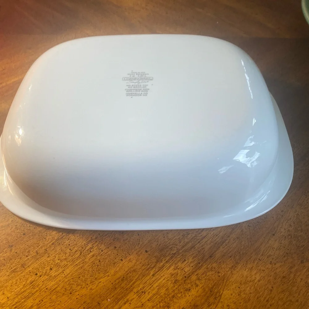 Corelle 3 Qt Simply Lite White Bakeware